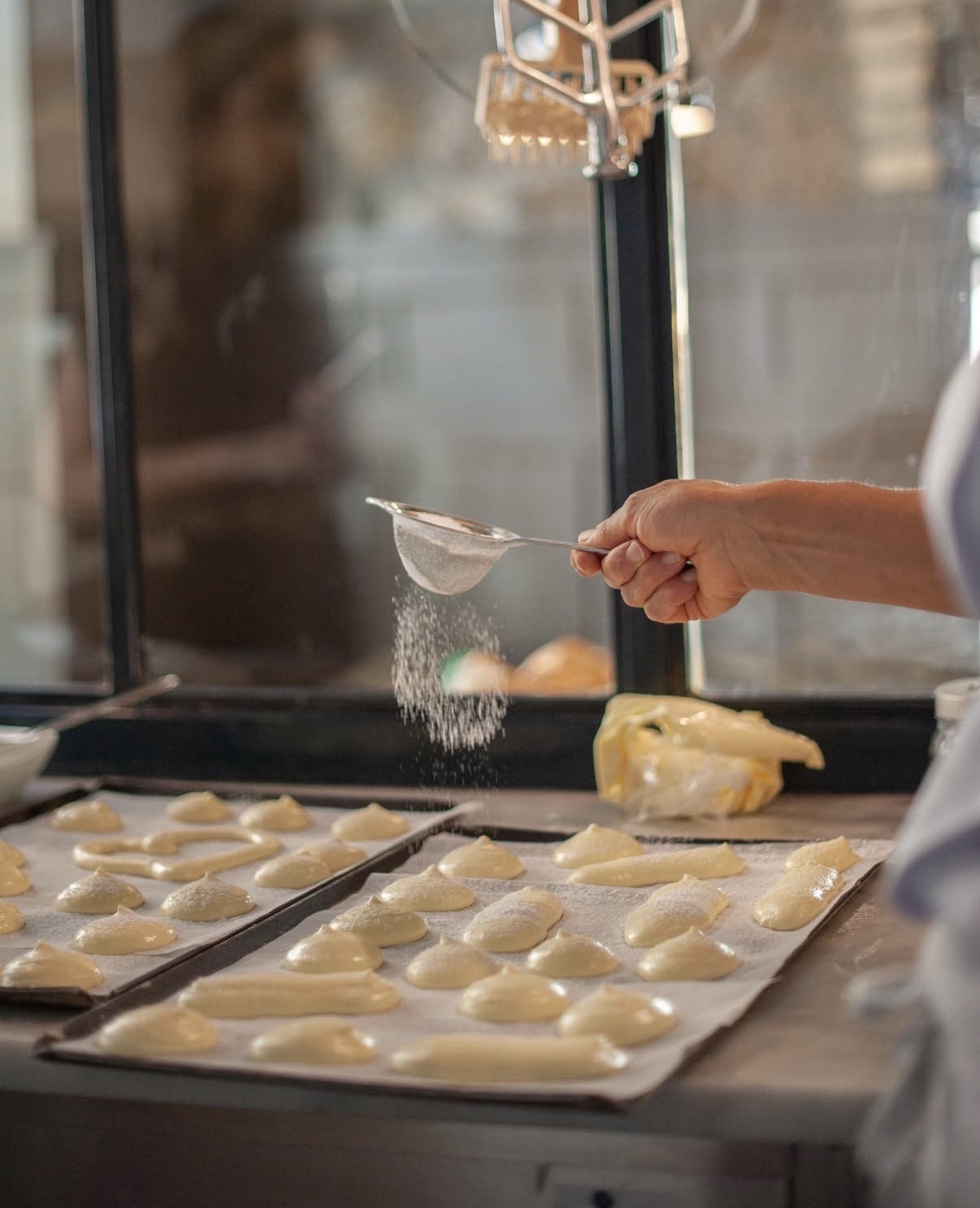 Preparazione dei savoiardi